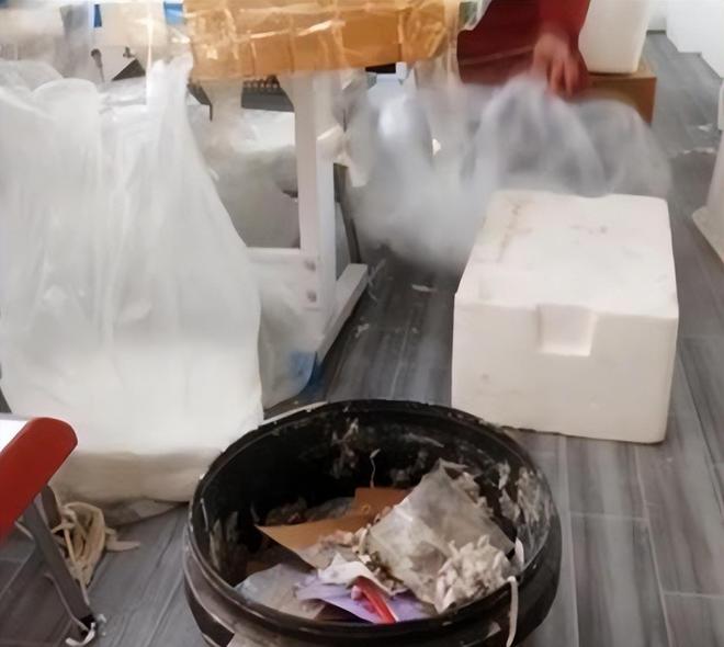 3·15晚會曝光個人衛生用品行業亂象，國家重拳出擊，監管與整改并行